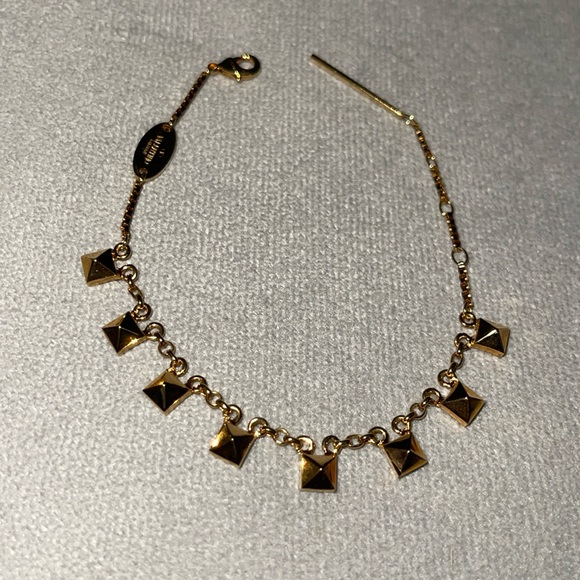 Preloved Garavani Valentino mental rockstud bracelet pristine condition. - Picture 2 of 8